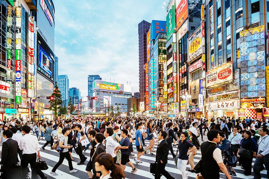 新宿斑马线.jpg